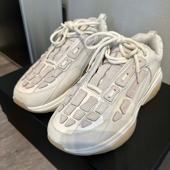 Men Amiri Bone Sneakers - Picture 1 of 12